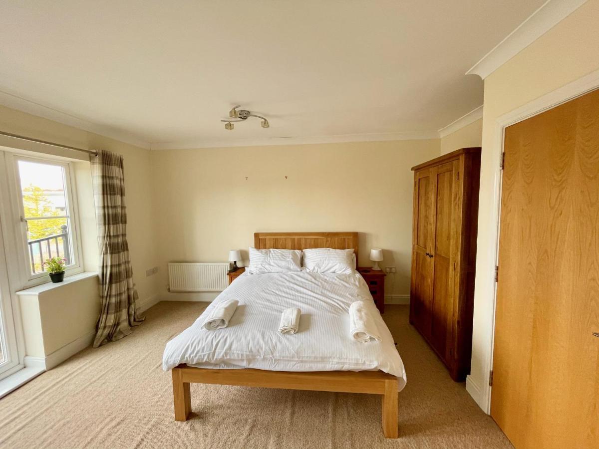 Manor House - Cosy Guesthouse Beside Farnham Hospital Dış mekan fotoğraf